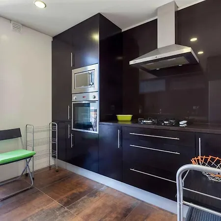 Casa de Férias House Sea View In With Balcony And Internet. *