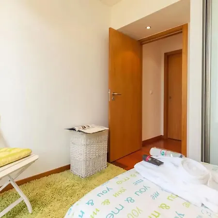 House Sea View In With Balcony And Internet. Moledo (Viana do Castelo)