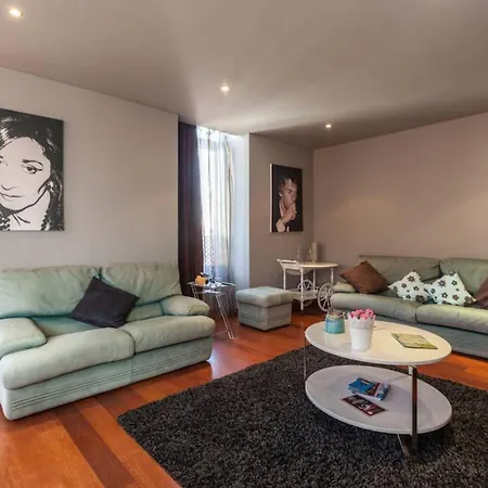 House Sea View In With Balcony And Internet. Moledo (Viana do Castelo)