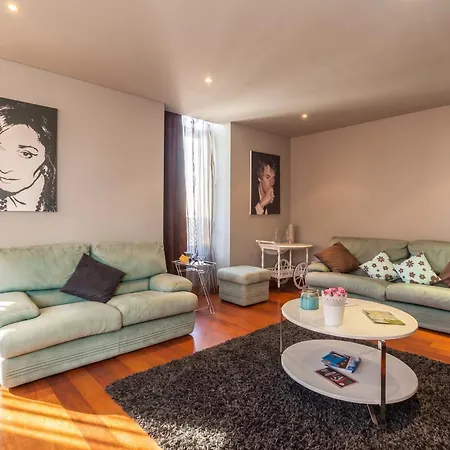 House Sea View In With Balcony And Internet. Moledo (Viana do Castelo)