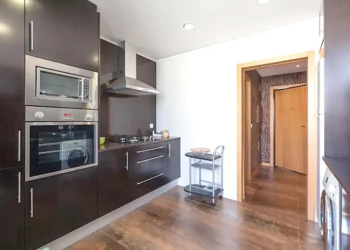 House Sea View In With Balcony And Internet. Tatil Evi Moledo (Viana do Castelo)